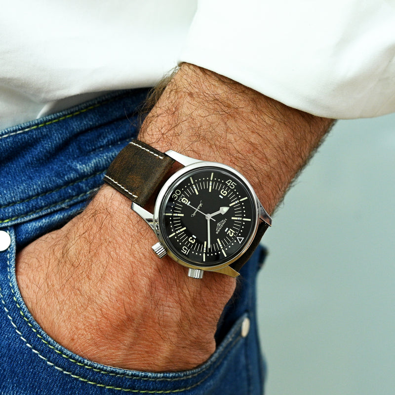 Monochrome Watches Shop - Bracelet de montre en veau ciré vintage - Marron